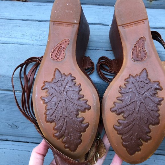 BORN ankle strap wedge 9/40.5 NEW - Picture 3 of 9